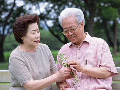 為什麼老人更容易高血脂？海魚有助於降血脂