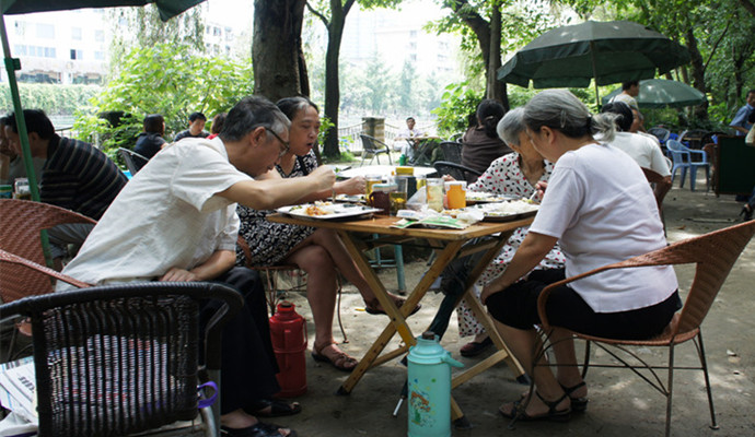 夏季血壓易升高，需要怎麼辦？