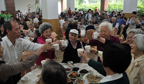 夏日老人腹瀉慎防誘發腦梗